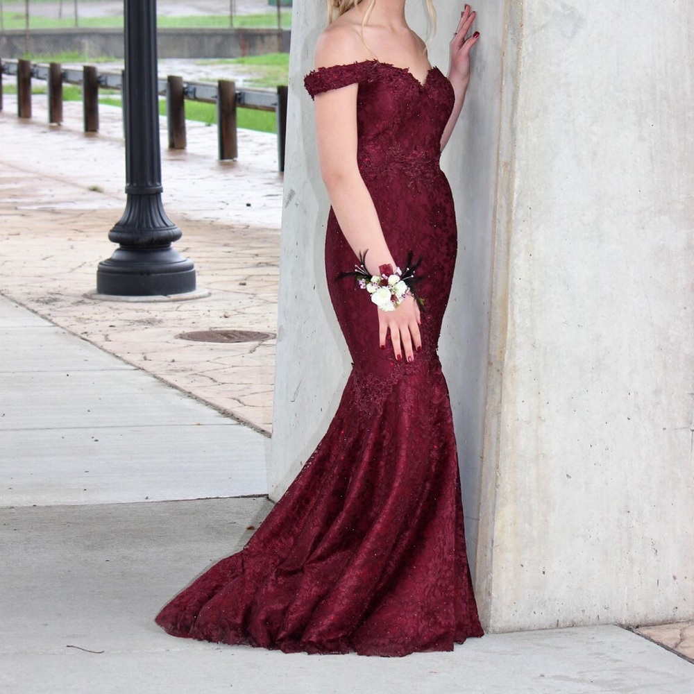 Burgundy Prom Dress